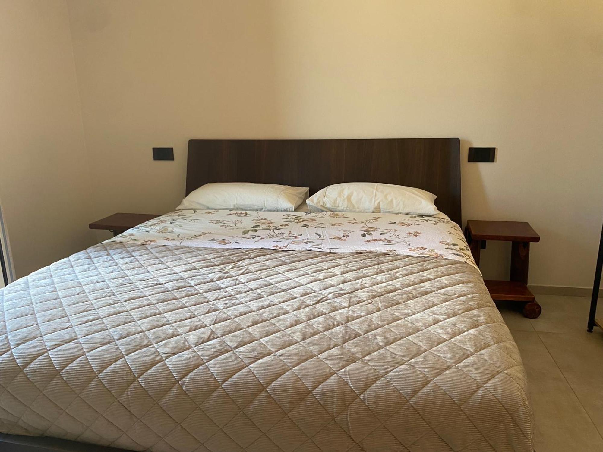 Seta Luxury Apartment Roseto Degli Abruzzi Exterior foto