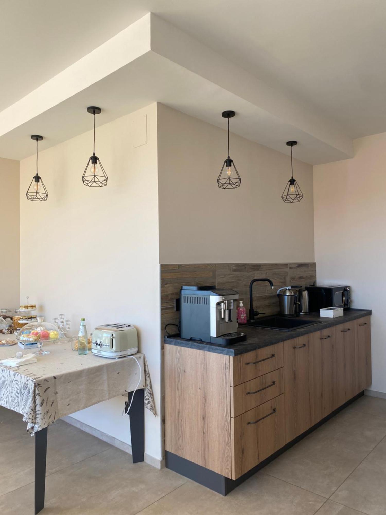 Seta Luxury Apartment Roseto Degli Abruzzi Exterior foto