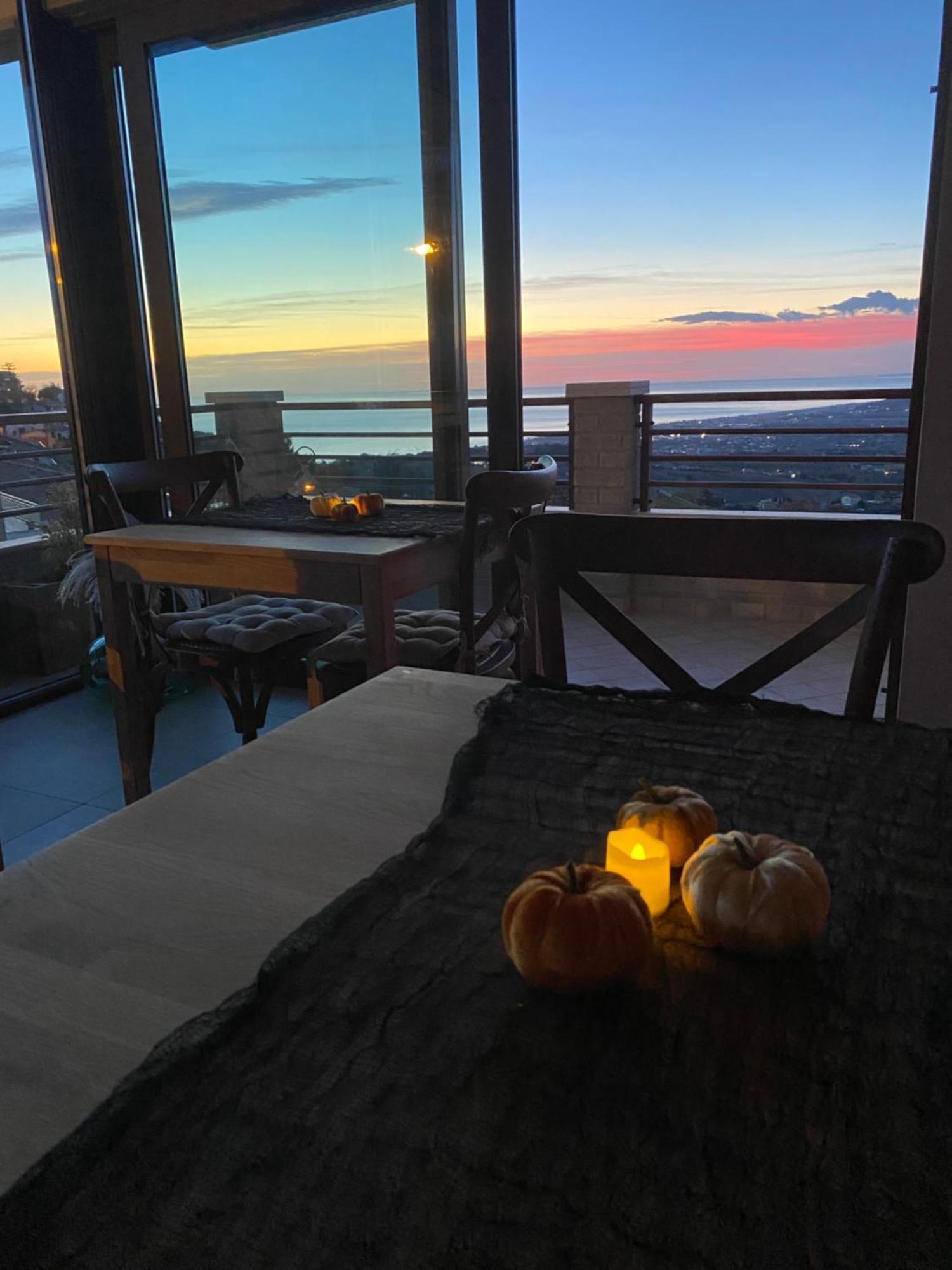 Seta Luxury Apartment Roseto Degli Abruzzi Exterior foto