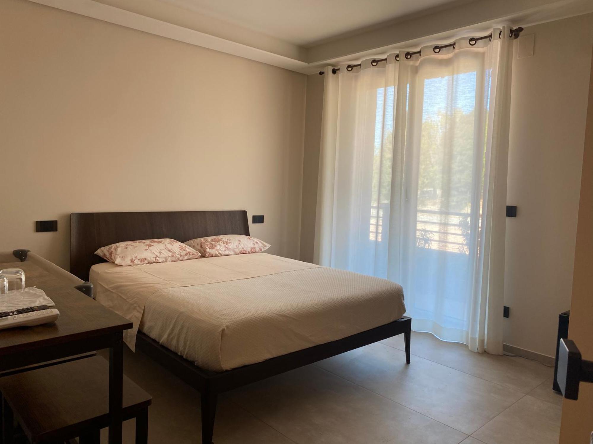 Seta Luxury Apartment Roseto Degli Abruzzi Exterior foto