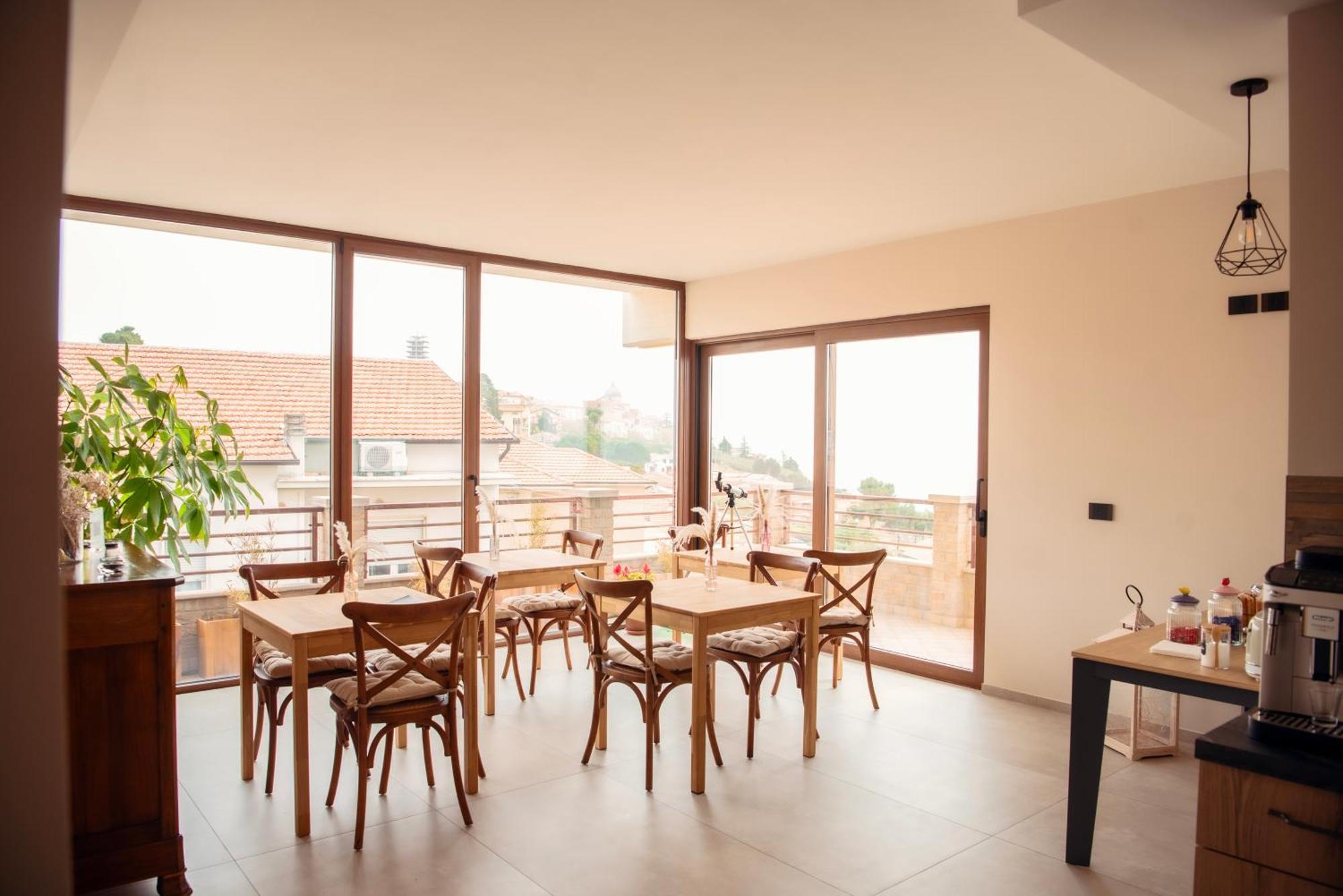 Seta Luxury Apartment Roseto Degli Abruzzi Exterior foto