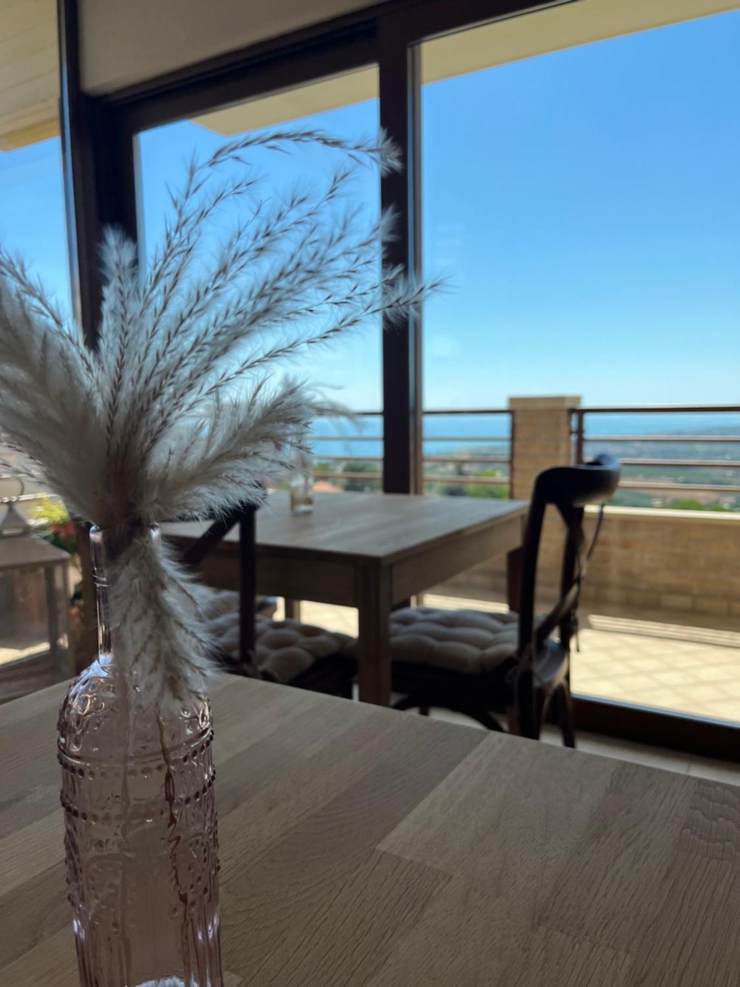 Seta Luxury Apartment Roseto Degli Abruzzi Exterior foto